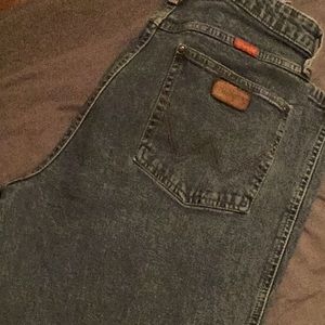 1Wranglerretro,1wranglerbootcut,2wrangler skinny,1aurawrangler,1Levisstraight